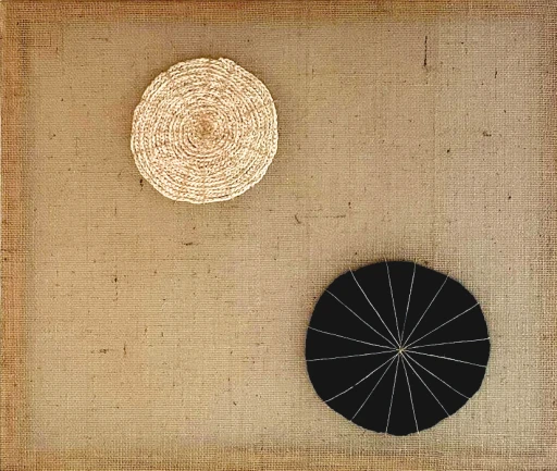 Única com dupla Creme e Preta