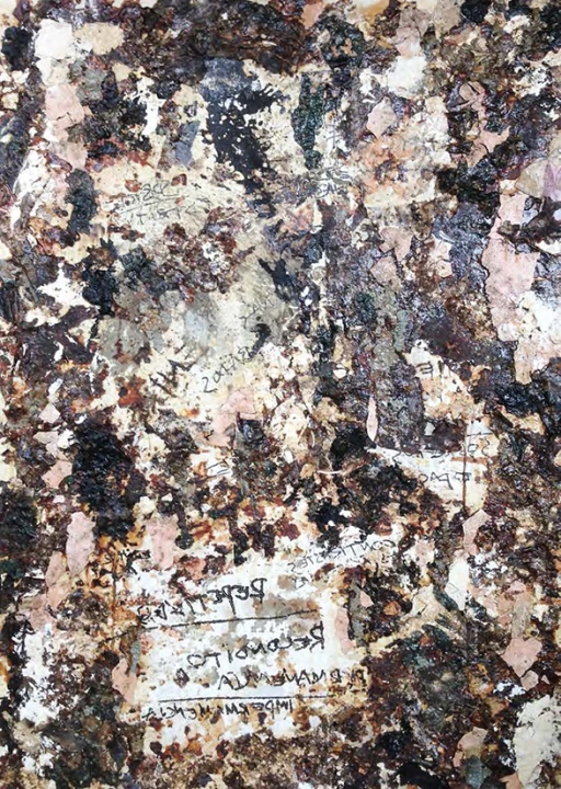 Dissoluções Cotidianas: Sobre Ruínas nº2 (da série dos Inacabados)