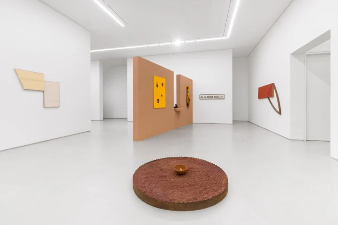 Exposição "Ensaio sobre a terra"