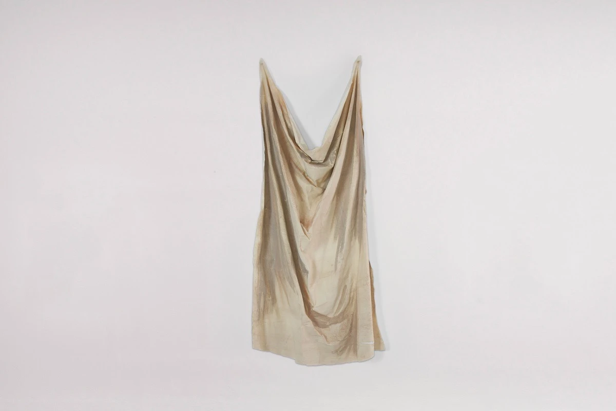 Exposição "Ofício: Barro: Gabriella Marinho: Argila-Griô"