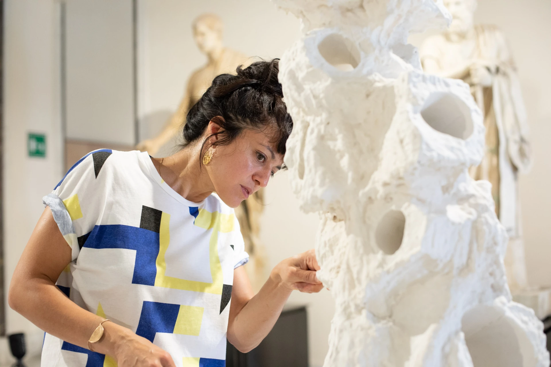 Exposição "Outras Simetrias", de Juliana Cerqueira Leite 