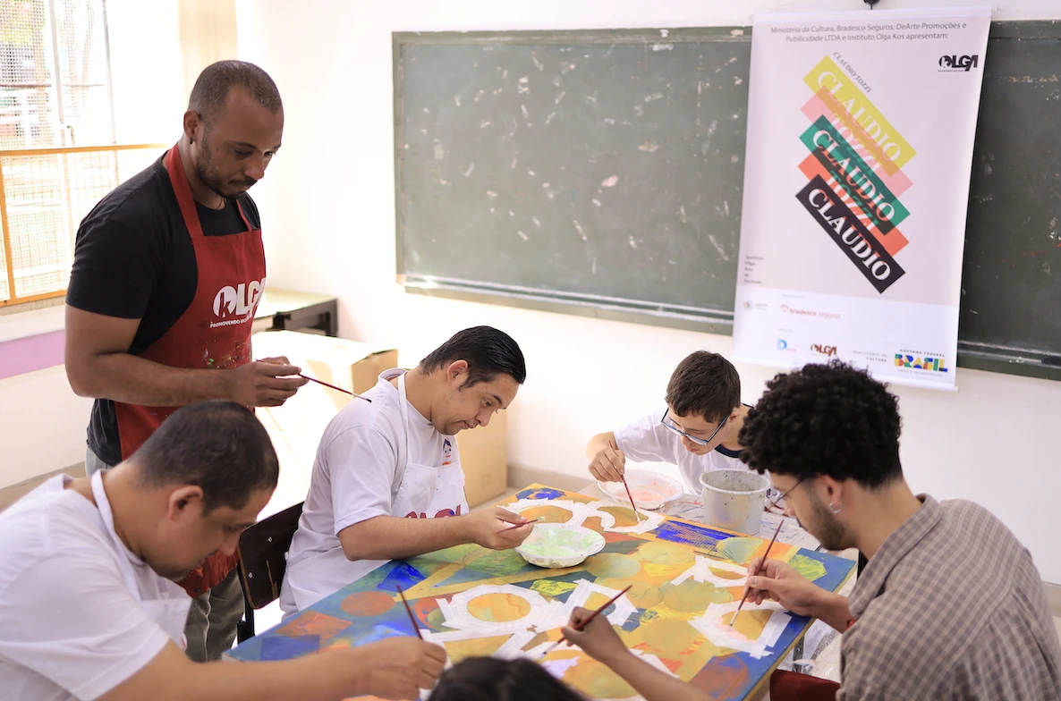 Exposição individual "Geometrias da Urgência: Derivas com Claudio Tozzi"