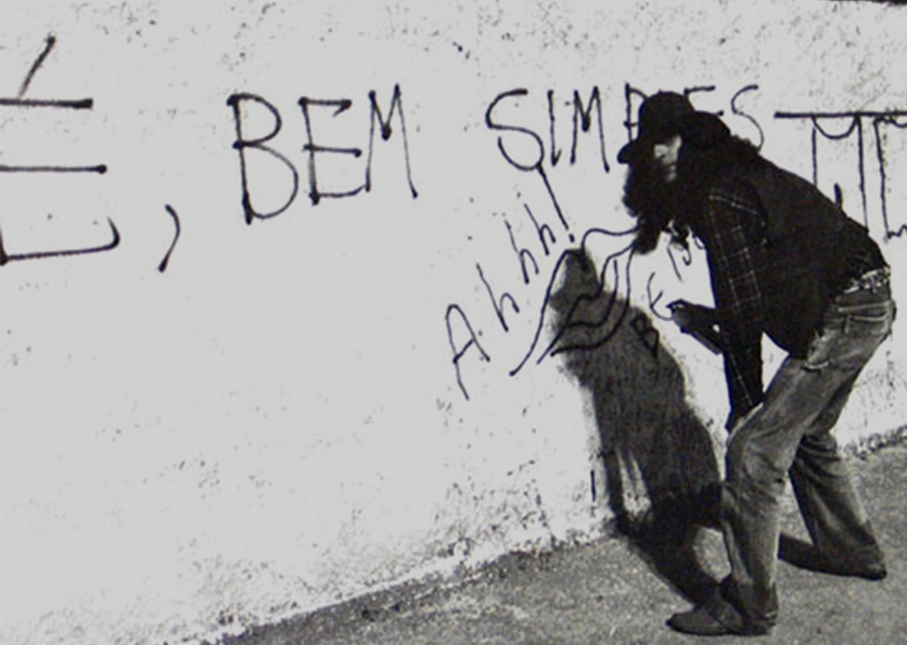 Exposição inidividual "Ahhh! Beije-me", de Hudinilson Jr.