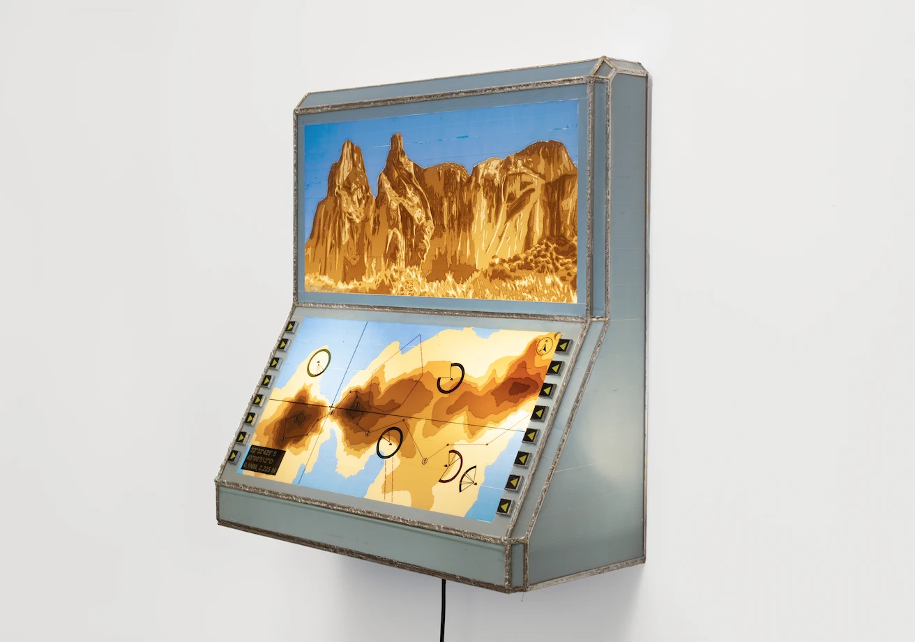 Exposição coletiva “Um muro entre dois jardins”