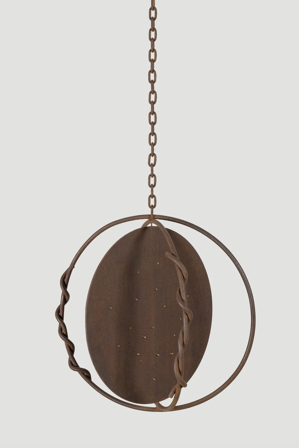 Exposição individual "Aos temporais, marés de retorno", de Siwaju