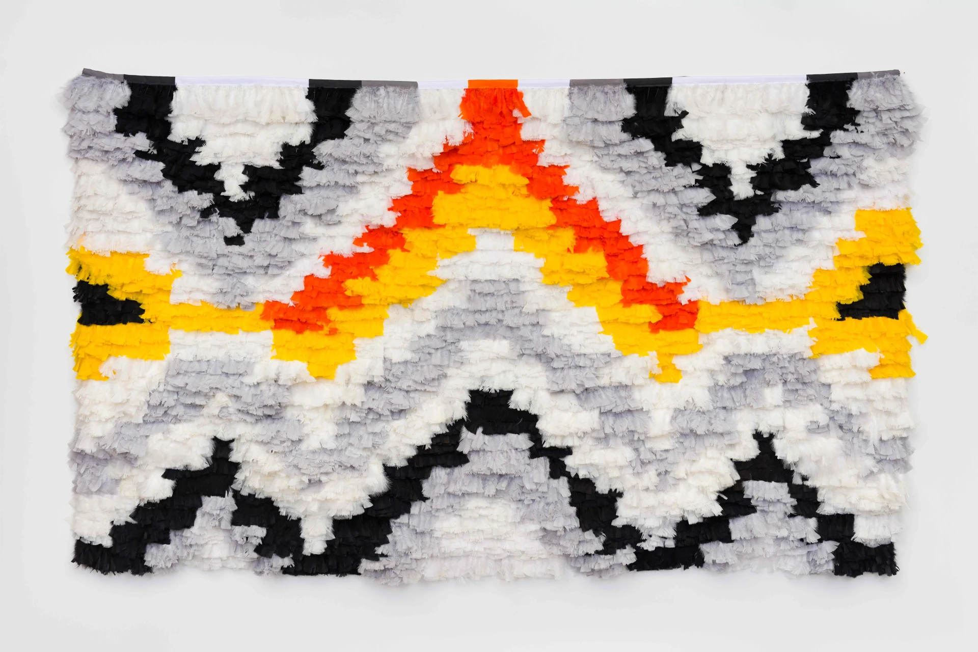 Exposição coletiva “Eu chorei rios: arte dos povos originários da América”