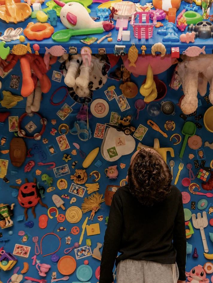 Exposição "Para crianças: experiências com a arte desde 1968"