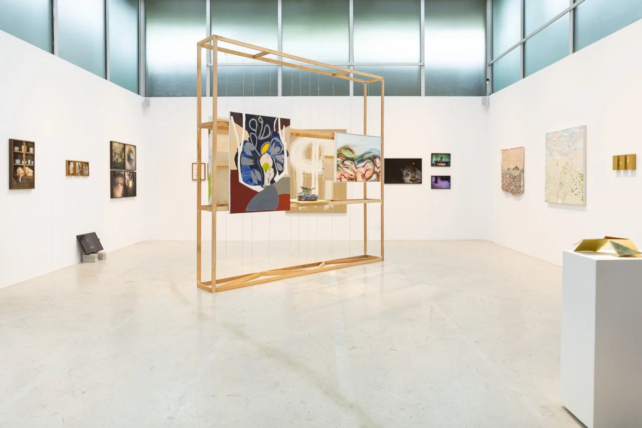 Exposição coletiva "ESGARÇAR"