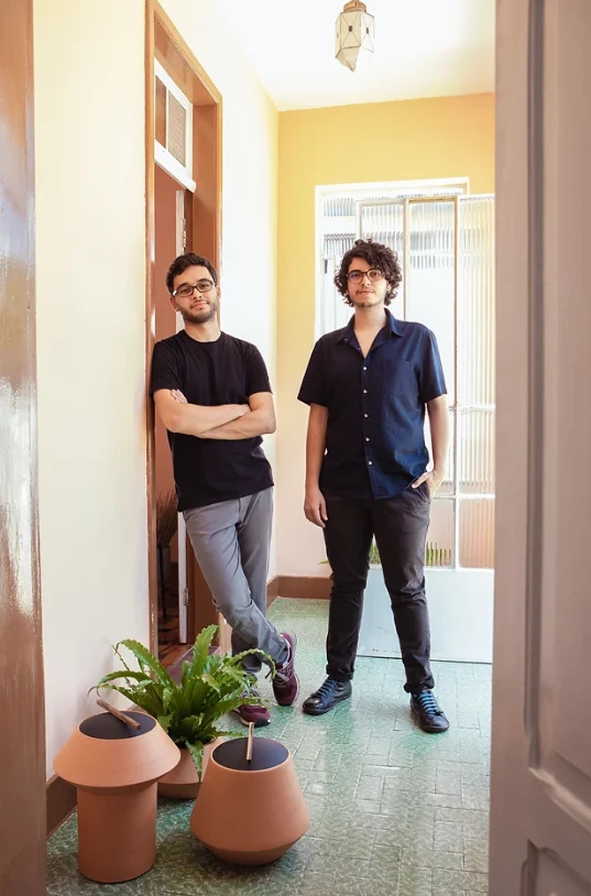 Estudio Dentro