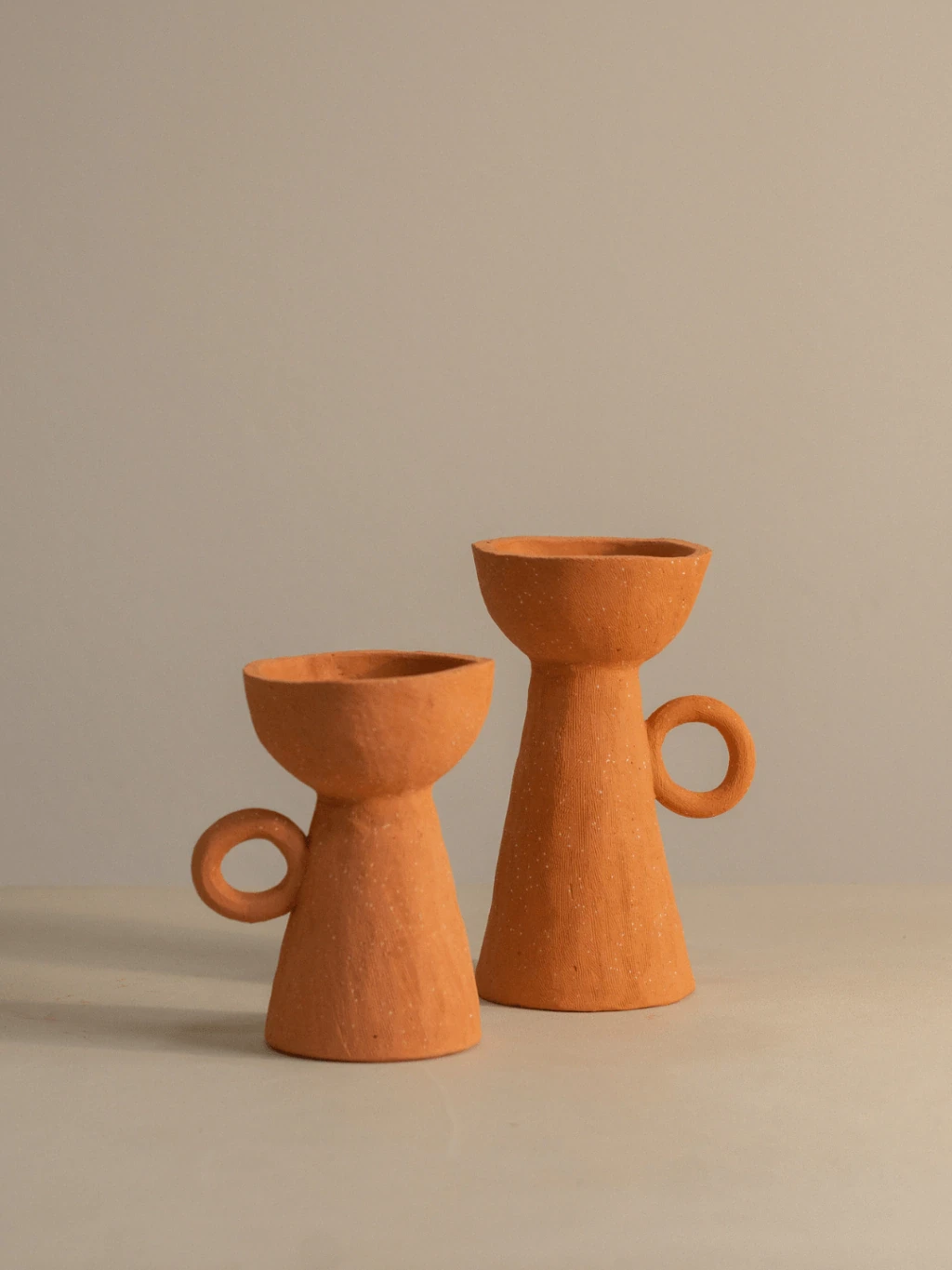 dupla castiçais ocres - série brutalismo