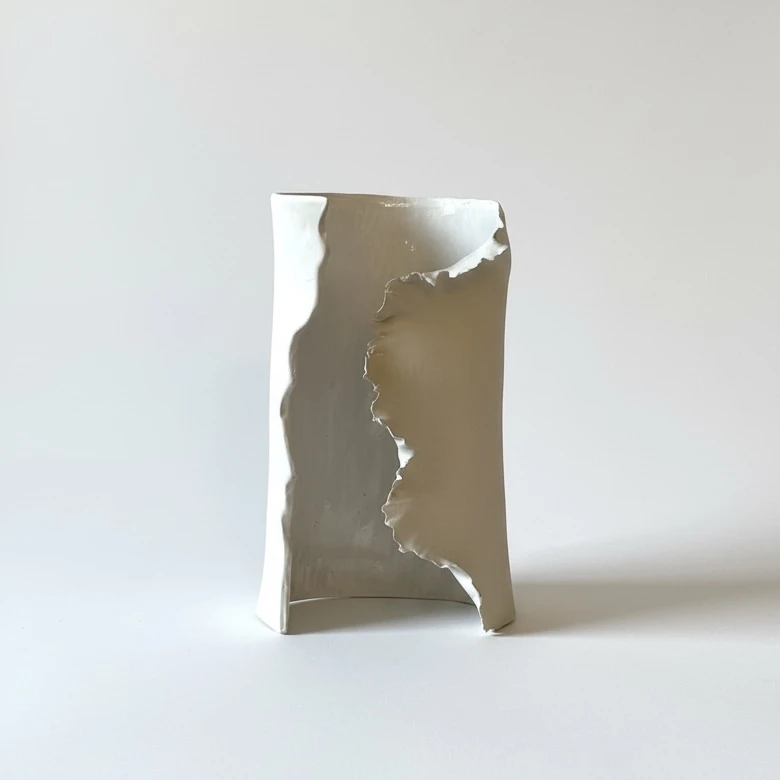 Vaso Fenda escultura aberta