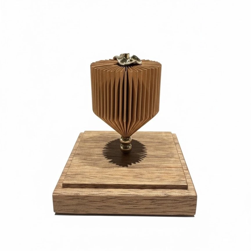 Escultura Mini Balão Ocre Dourado