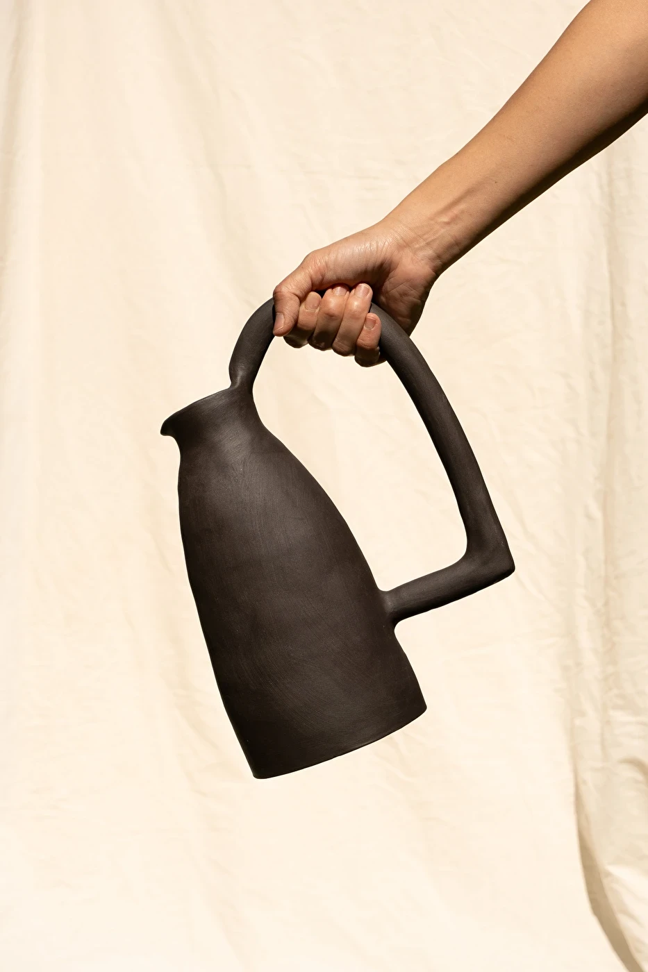 Jarra de apoio preta 