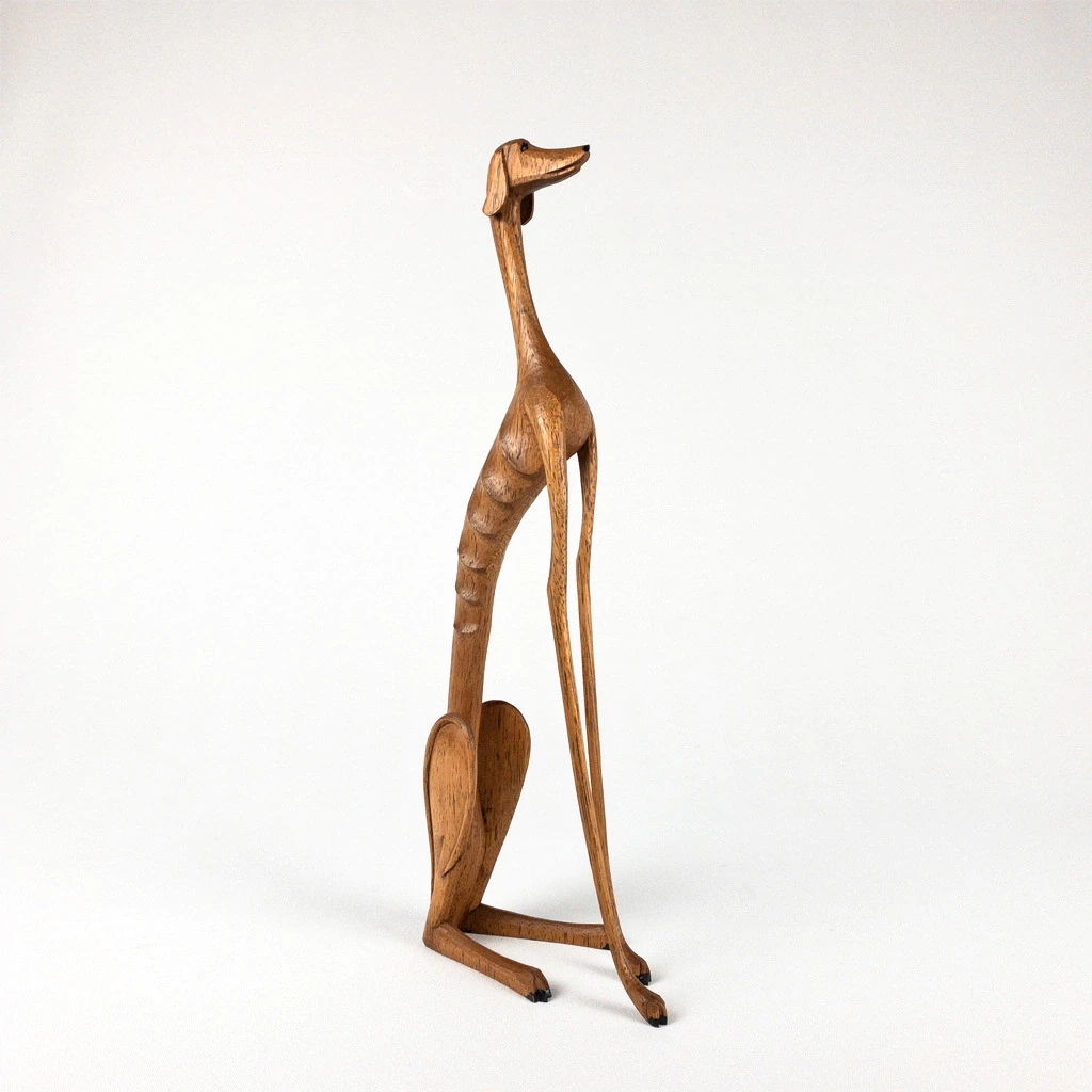 Escultura Cachorro Baleia sentado Cabeça Levantada